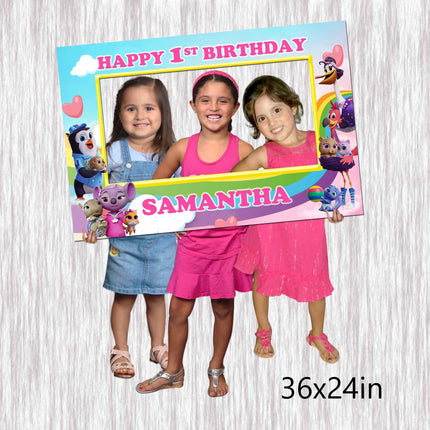 TOTS Photobooth - 36x24in - Selfie Frame